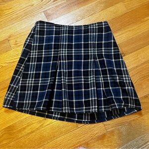 Brandy Melville Plaid Navy and White Women's Skirt